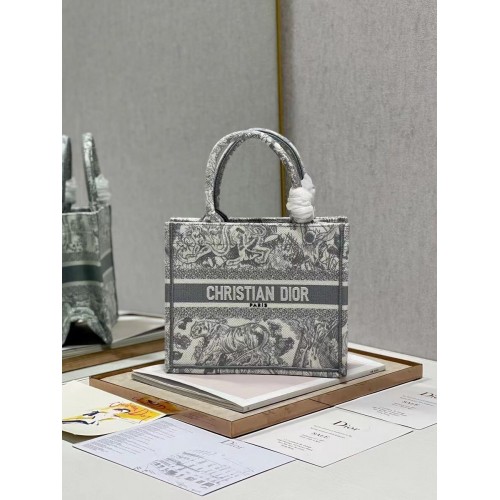 PEQUEÑO BOOK TOTE DIOR Bordado C1331-2