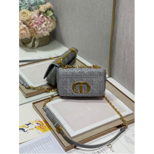 BOLSO PEQUEÑO DIOR CARO Bordado Macrocannage Tweed M9241 GRIS