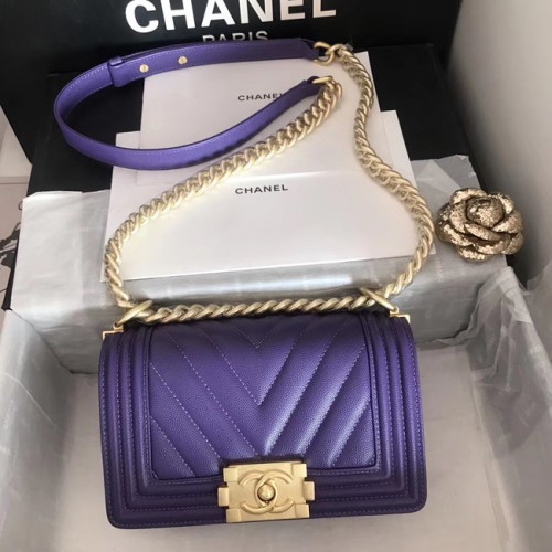 Bolso pequeño niño chanel V67085 violeta