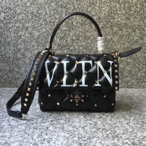 VALENTINO Bolso de hombro Candy Rockstud de piel acolchada 6020 blanco y negro