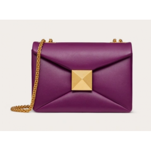 VALENTINO GARAVANI Bolso de hombro de piel de oveja con una tachuela XW0B0K21 Púrpura