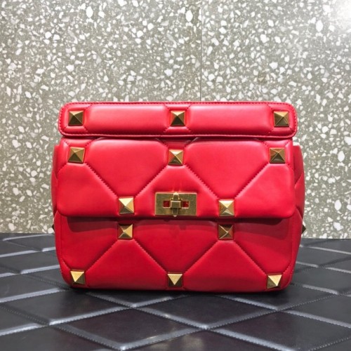 VALENTINO GARAVANI Roman Stud Large Napa piel de oveja 1189L rojo