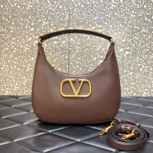 VALENTINO GARAVANI STUD SIGN Bolso hobo de piel de becerro 1W2B0K69 marrón