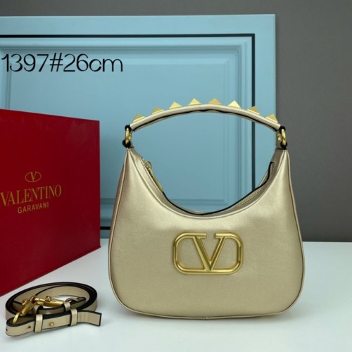 VALENTINO GARAVANI STUD SIGN Bolso hobo de piel de becerro 1W2B0K69 dorado