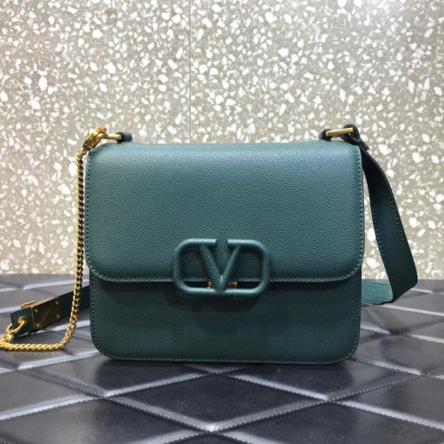 VALENTINO GARAVANI Bolso de hombro Stud Sign de piel de becerro granulada 0808 verde negruzco