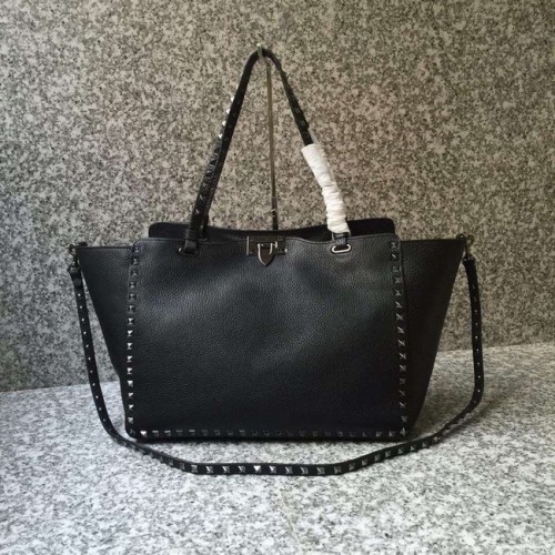 VALENTINO Bolso tote grande Rockstud A0973 negro