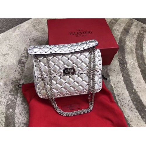 VALENTINO Bolso de hombro Rockstud mediano de piel 0123 plata