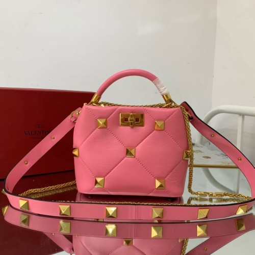Valentino mediano Garavani Roman Stud V1198 rosa