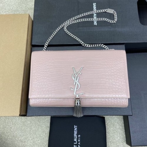 YSL KATE MEDIANO CON BORLA DE PIEL BRILLANTE GRABADA COCODRILO B377829 rosa