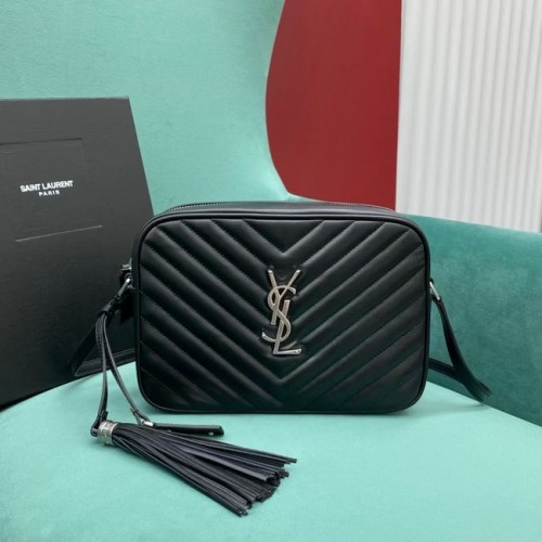 Yves Saint Laurent BOLSO PARA CÁMARA LOU DE CUERO ACOLCHADO 612544 black&silver