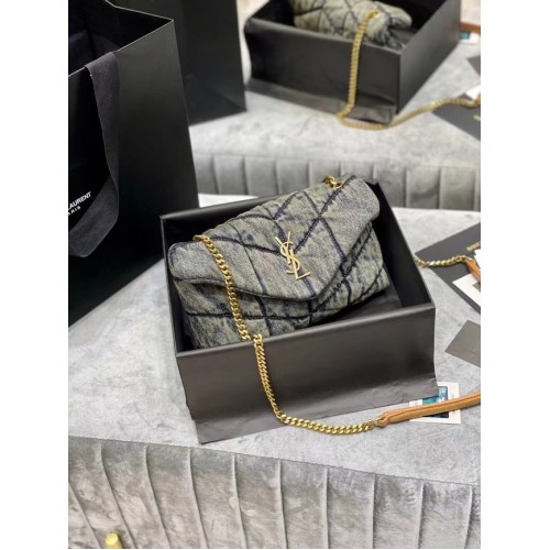 Yves Saint Laurent Loulou Puffer pequeño bolso de mezclilla 620333 azul