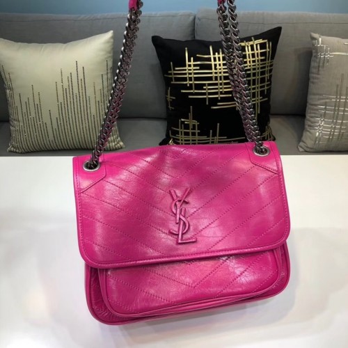 Yves Saint Laurent Bolso mediano con cadena Niki 498894 rosa