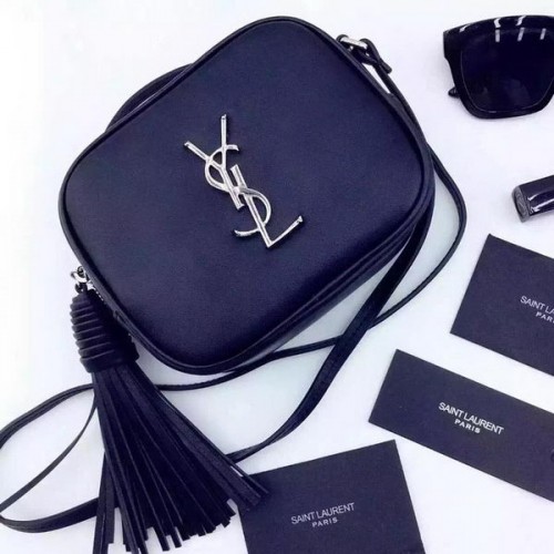 Yves Saint Laurent Monogram Blogger Bag Y16SS Negro