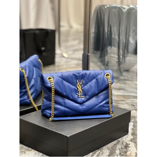 Yves Saint Laurent PUFFER PEQUEÑO BOLSO CON CADENA DE PIEL DE CORDERO ACOLCHADA 5774761 azul