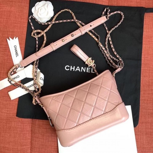 bolso chanel gabrielle pequeño hobo A91810 rosa claro