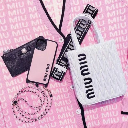 miu miu Matelasse Nappa Leather mini bolso de hombro 6AH228 blanco